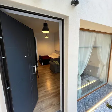 Inalpiarena Loft Independent - Private Parking تورينو