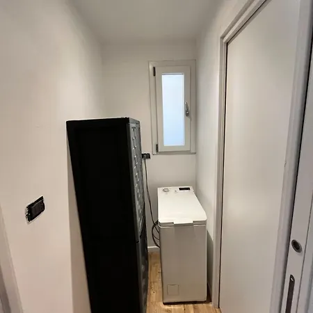 شقة Inalpiarena Loft Independent - Private Parking